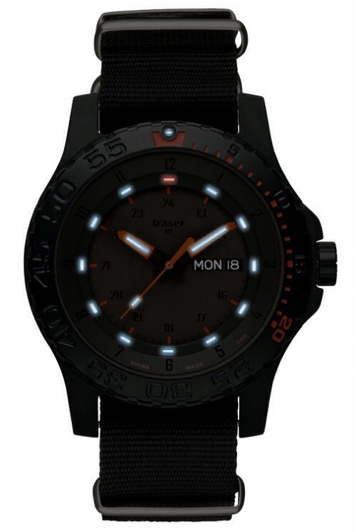 Traser Red Combat night