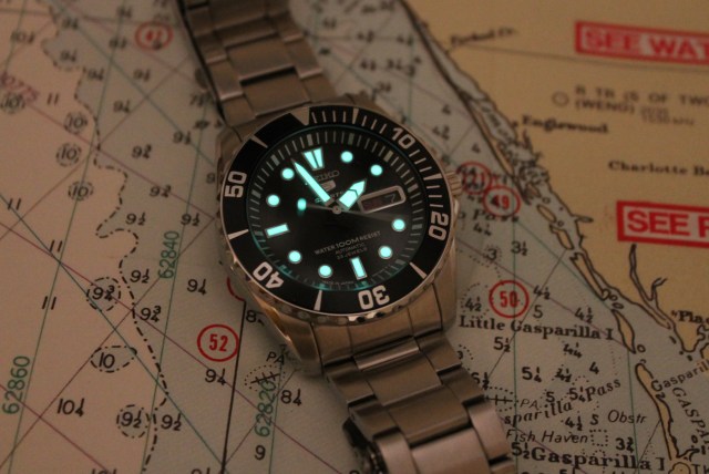 Seiko SNZF17 lume